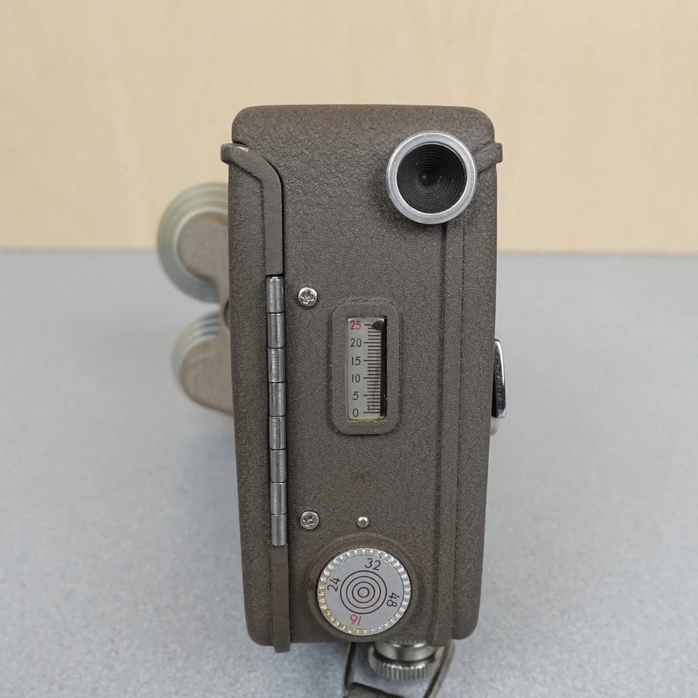 KODAK MEDALLION 8 MOVIE CAMERA 8MM TURRET LENS f/1.9 w/BOX